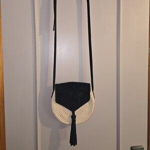 Handmade Moroccan raffia Tusels crossbody bag with long adjustable strap 100% ge